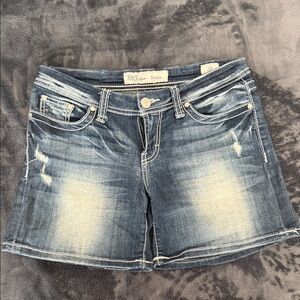 BKE Stella Women's Faded Blue Distressed Denim Shorts